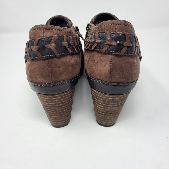 Clarks Artisan Womens Ankle Boots Harness Western Brown Oiled Leather 10W - Picture 5 of 10